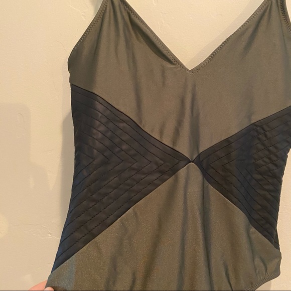 NWT Shimmi One Piece Bathing Suit - Picture 2 of 6